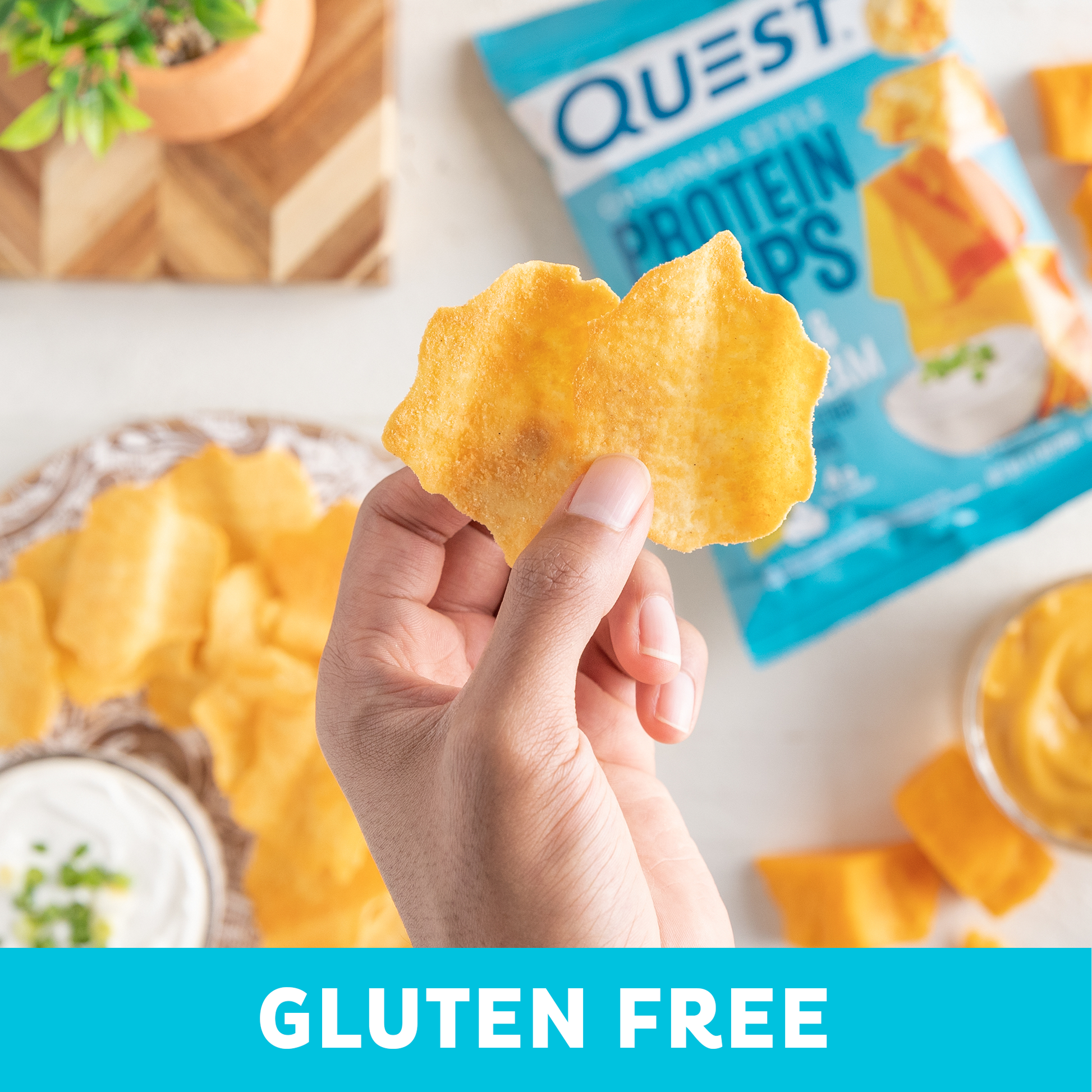 cheddar-and-sour-cream-original-style-protein-chips-t8 qst-000296_cheddar-_-sour-cream-original-style-protein-chips_7.2.png